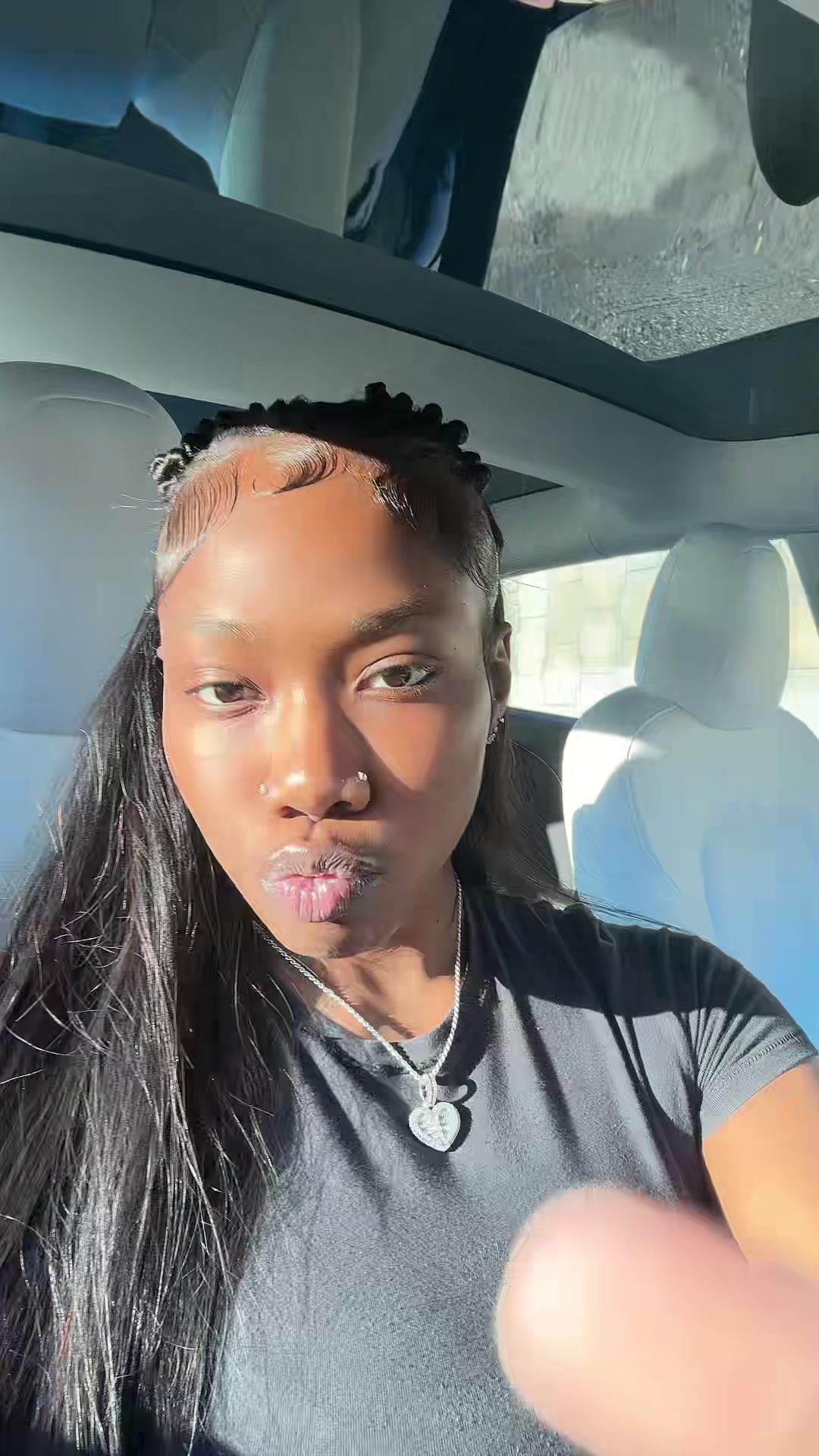 @tianaarenay