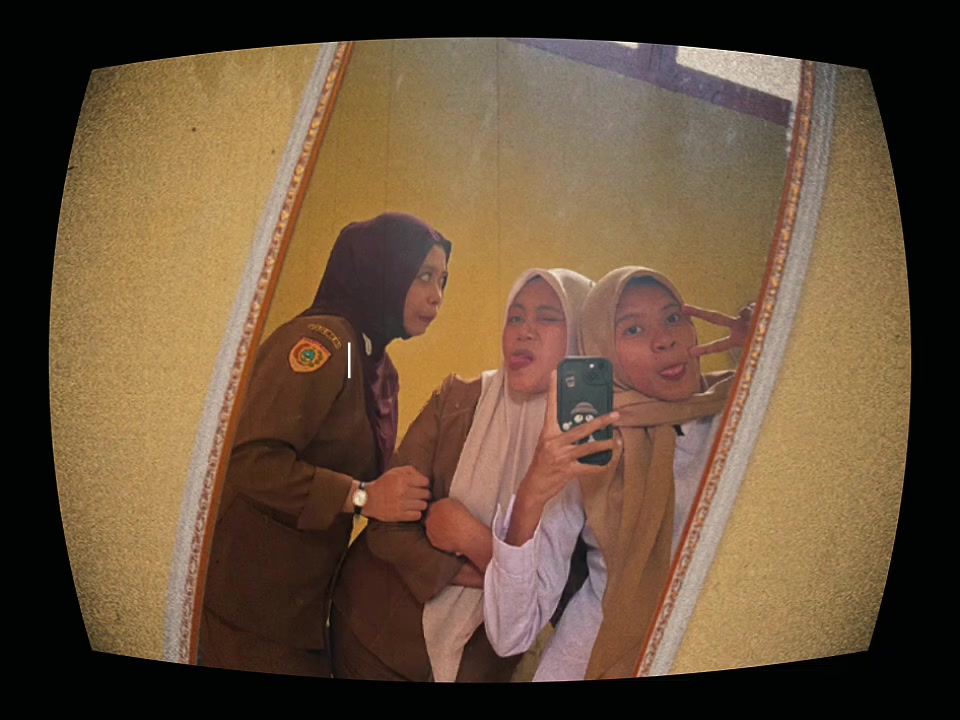 @Panggil saja dewi