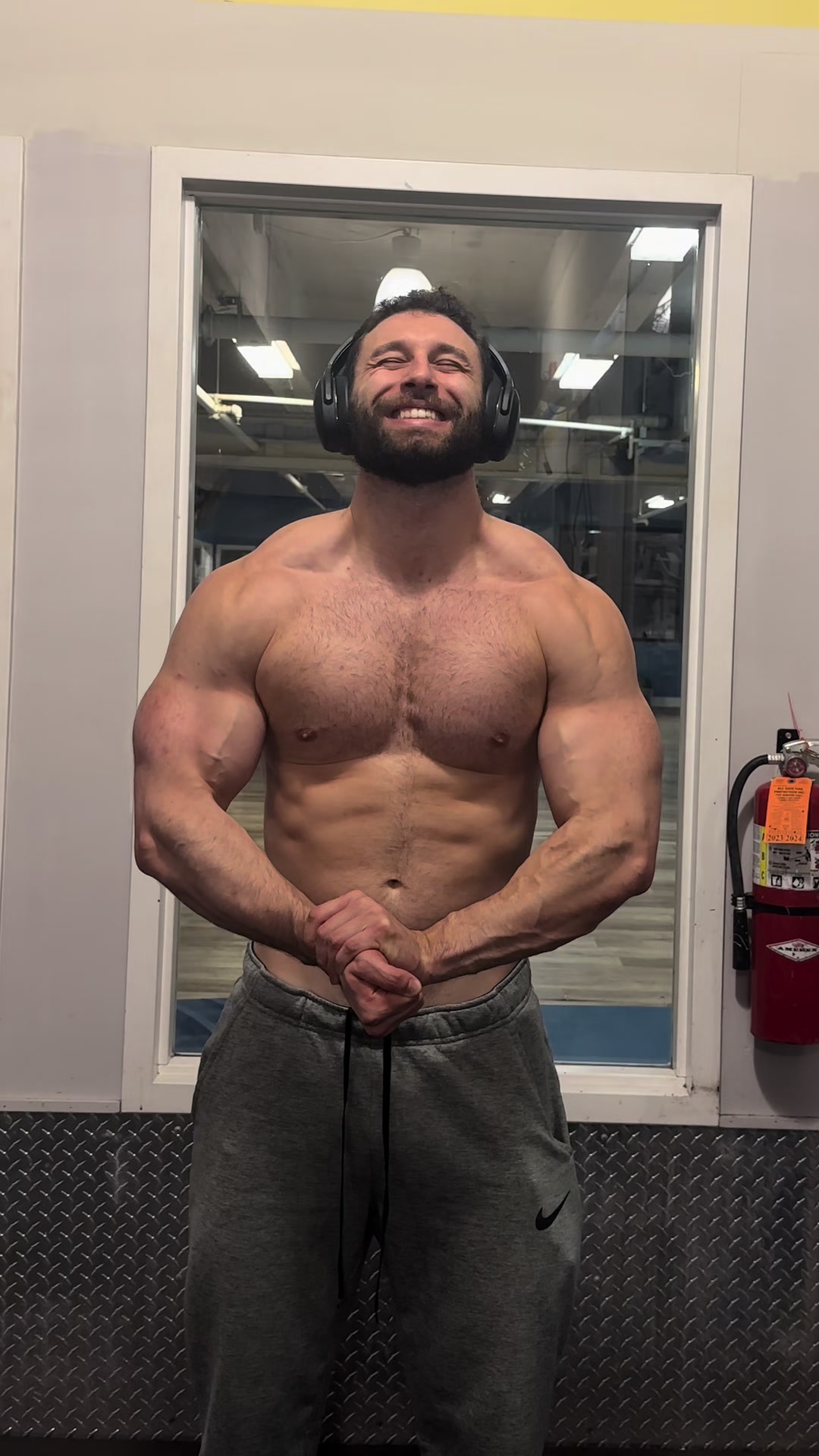 @Iron_Artist