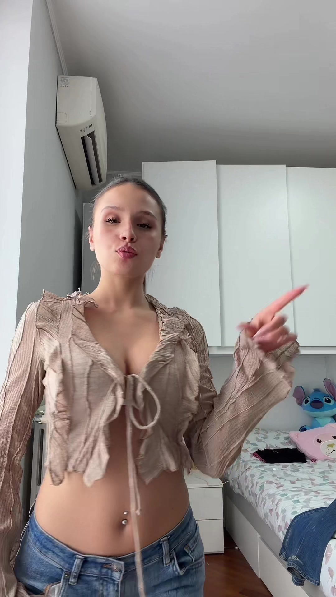 @𝐞𝐥𝐢𝐬𝐚