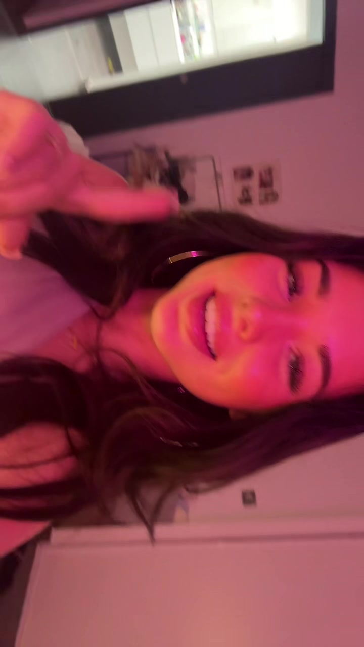 @𝑳𝒂𝒏𝒂🧿