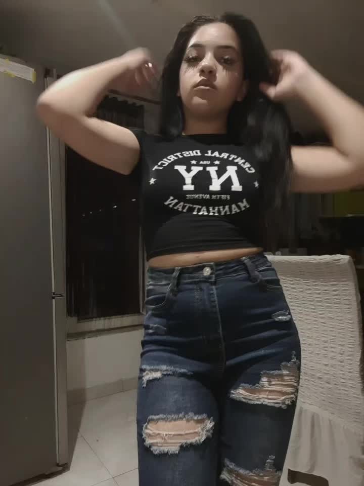 @TheyyLuvvFredyy(。◕‿◕。✿)