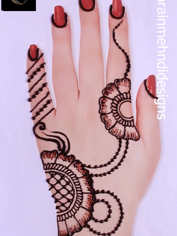 @horainmehndidesign