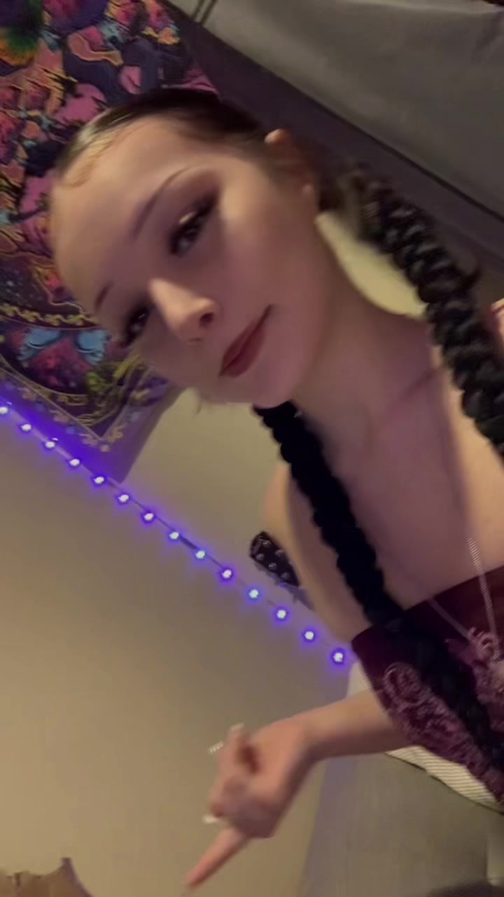 @405keelyferrari