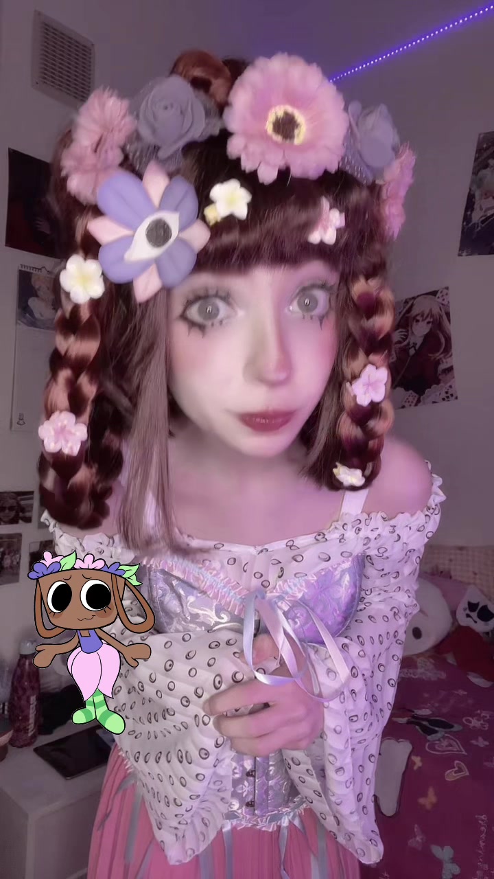 @★ 𝙼𝚊𝚍𝚍𝚒𝚎 ★