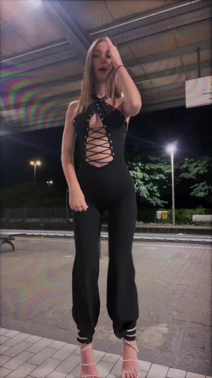 @𝓓𝓲𝓭𝓲🎀