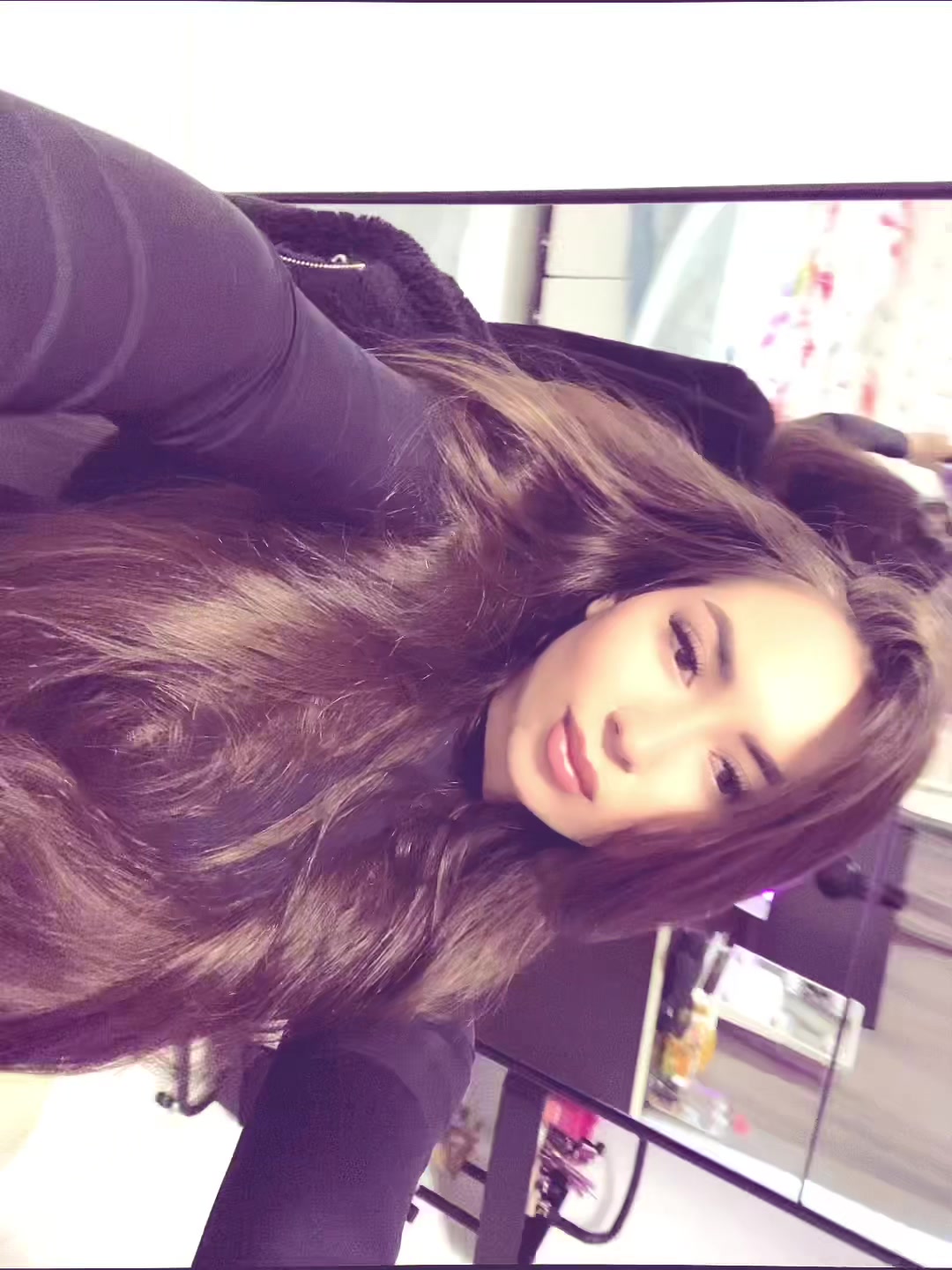 @ɛnd LARISA