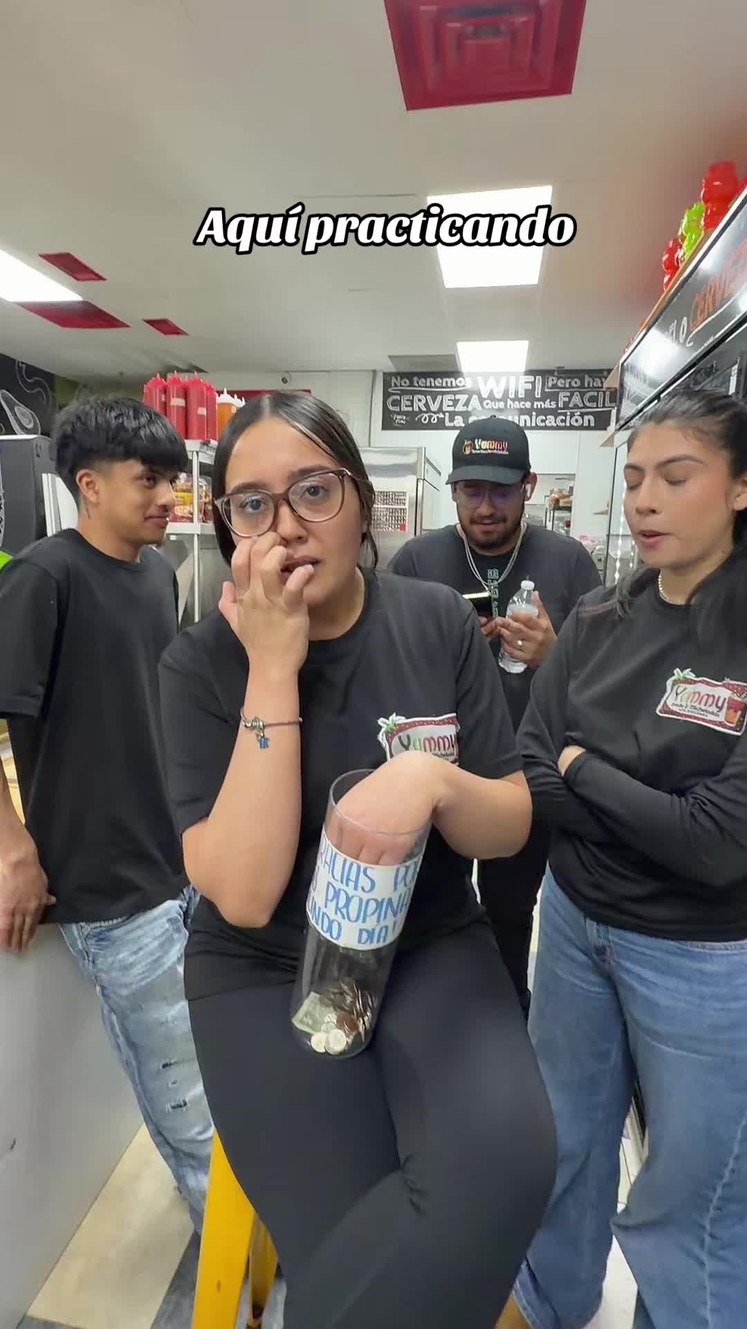 @Yummy snacks y micheladas