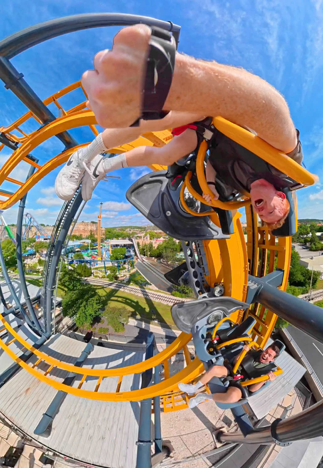 @Themepark Explorers