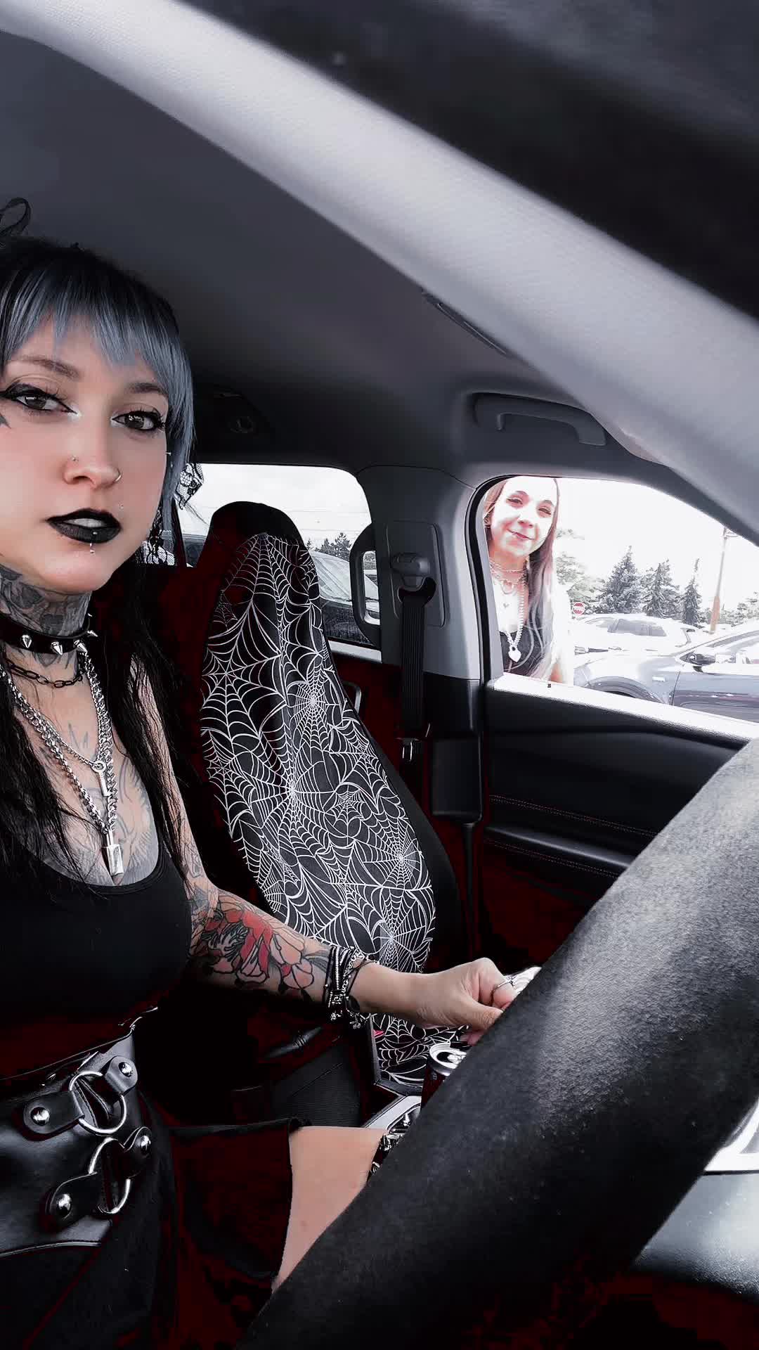 @Ninja.girl🦇🖤🥀