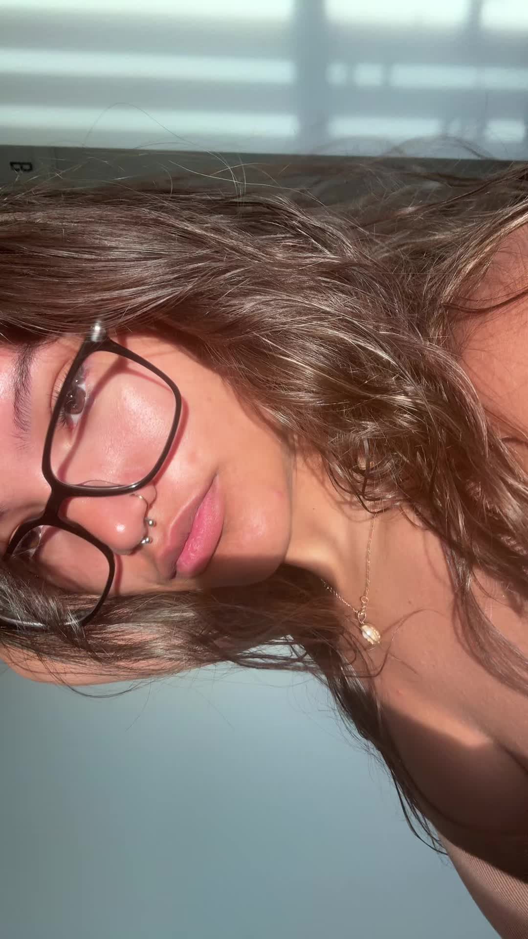 @malia🎧