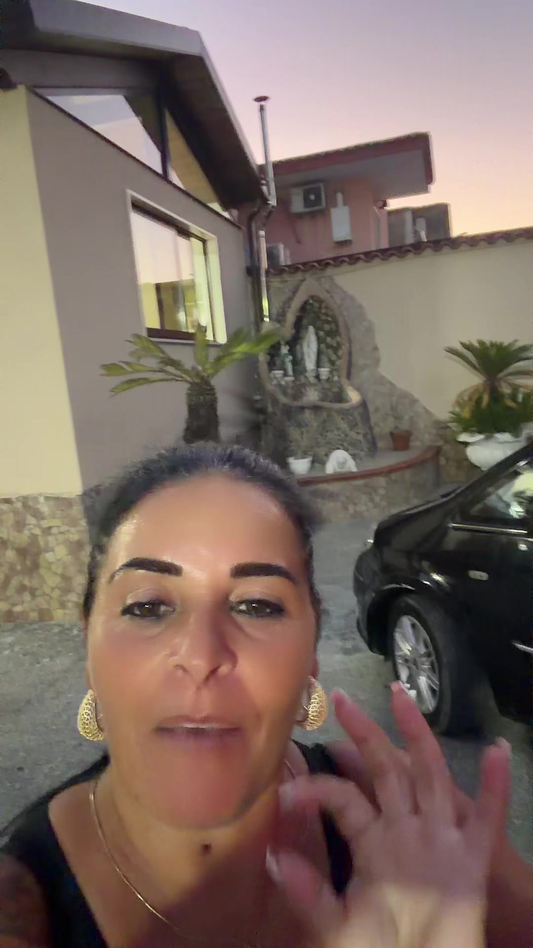 @mickiantonella