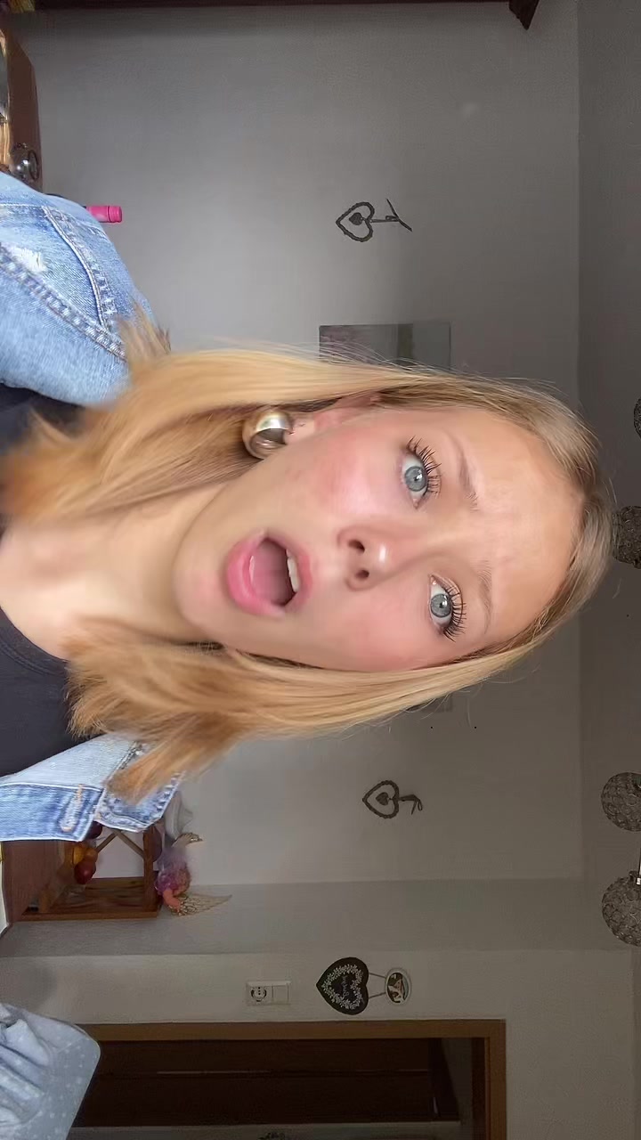 @Lara