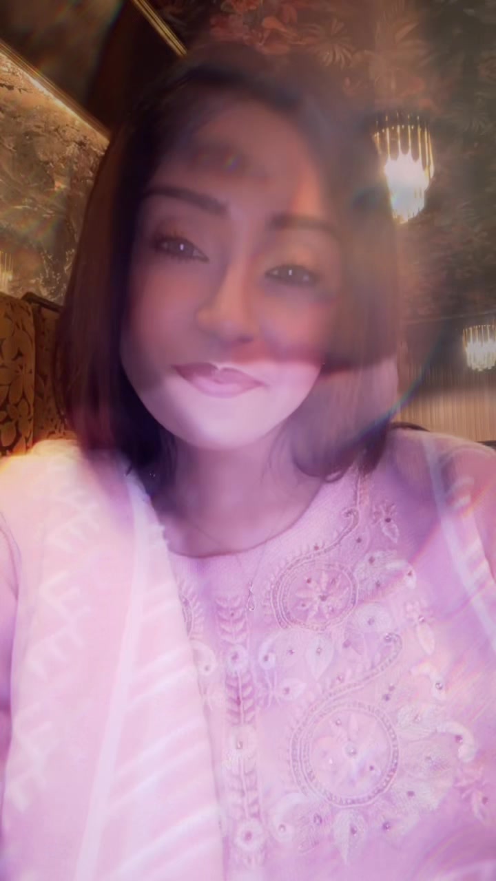@Anniisa