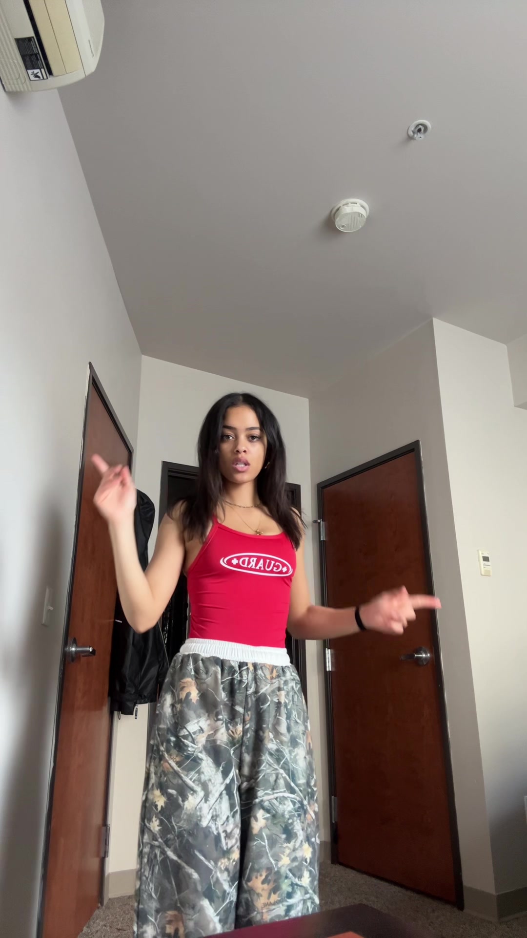 @callmeavagrace