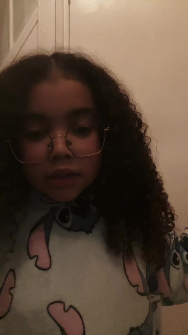 @Quenisha.Qiana💫