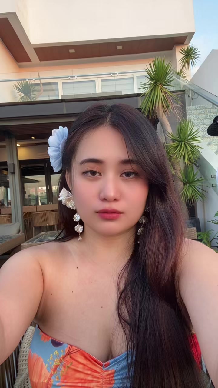 @Chelllaa