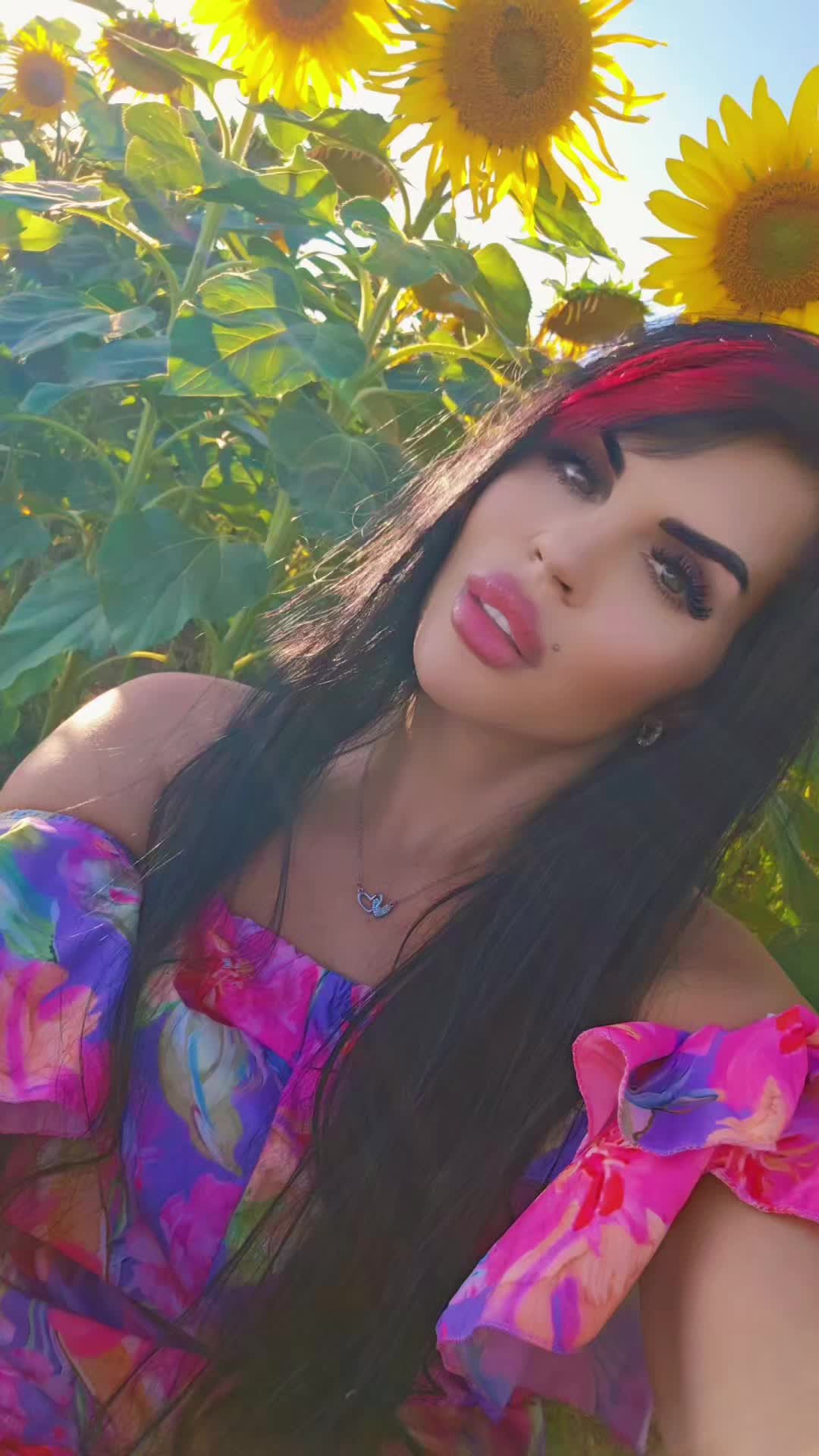 @_sindi_skandal_