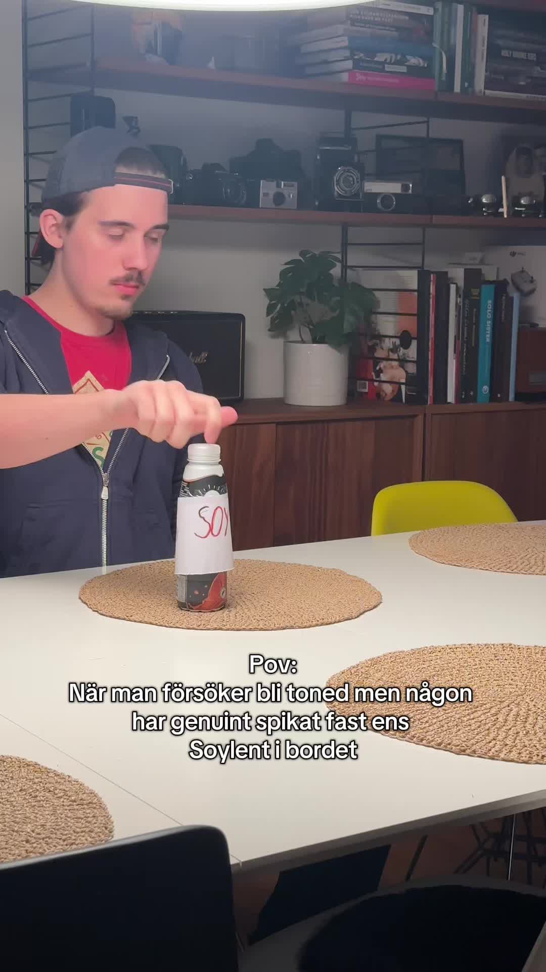 @Axel