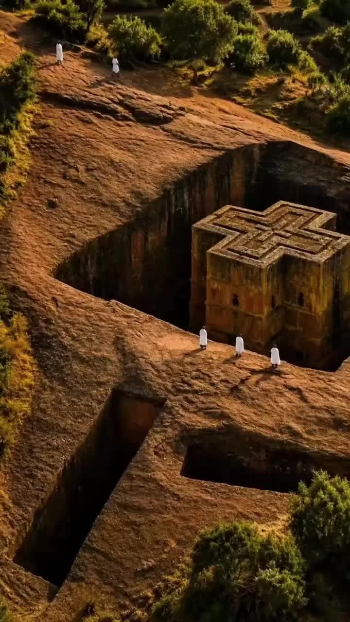 @አሪታ ጌታሁን