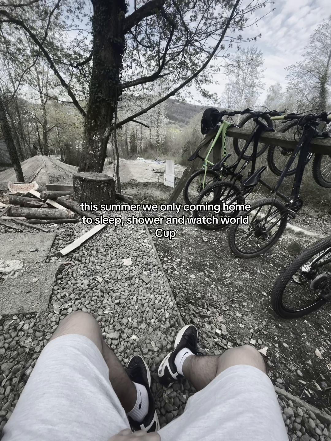@𝐂𝐚𝐥𝐥 𝐌𝐞 𝐓𝐨𝐧𝐢
