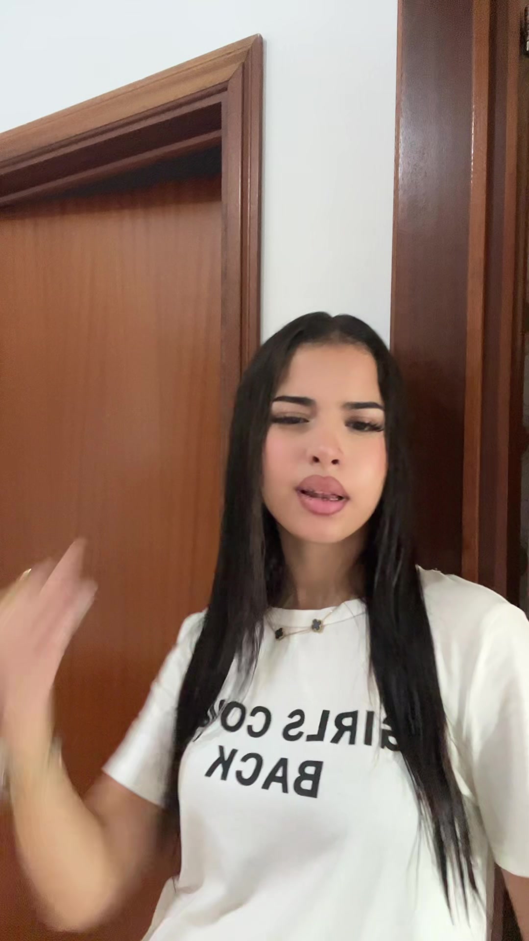 @𝓂𝒶𝓇𝒾ℯ_𝓂
