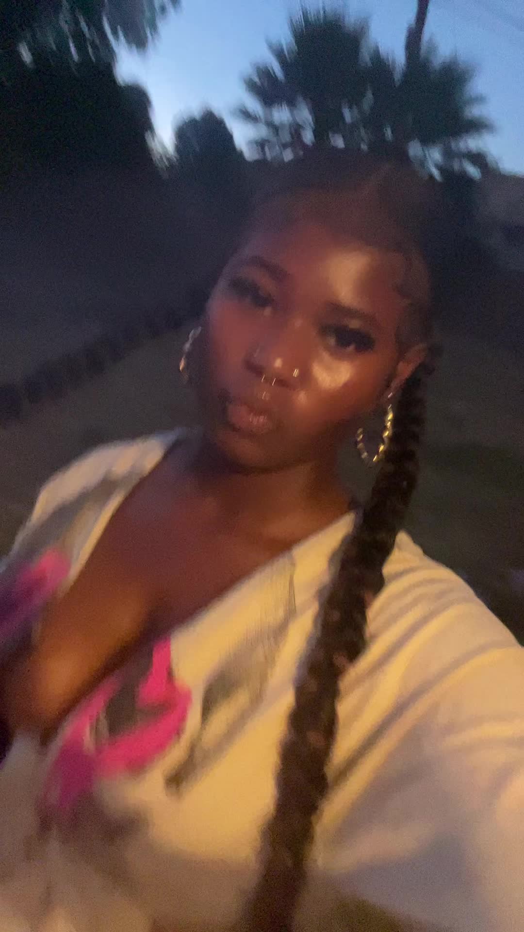 @Kayy