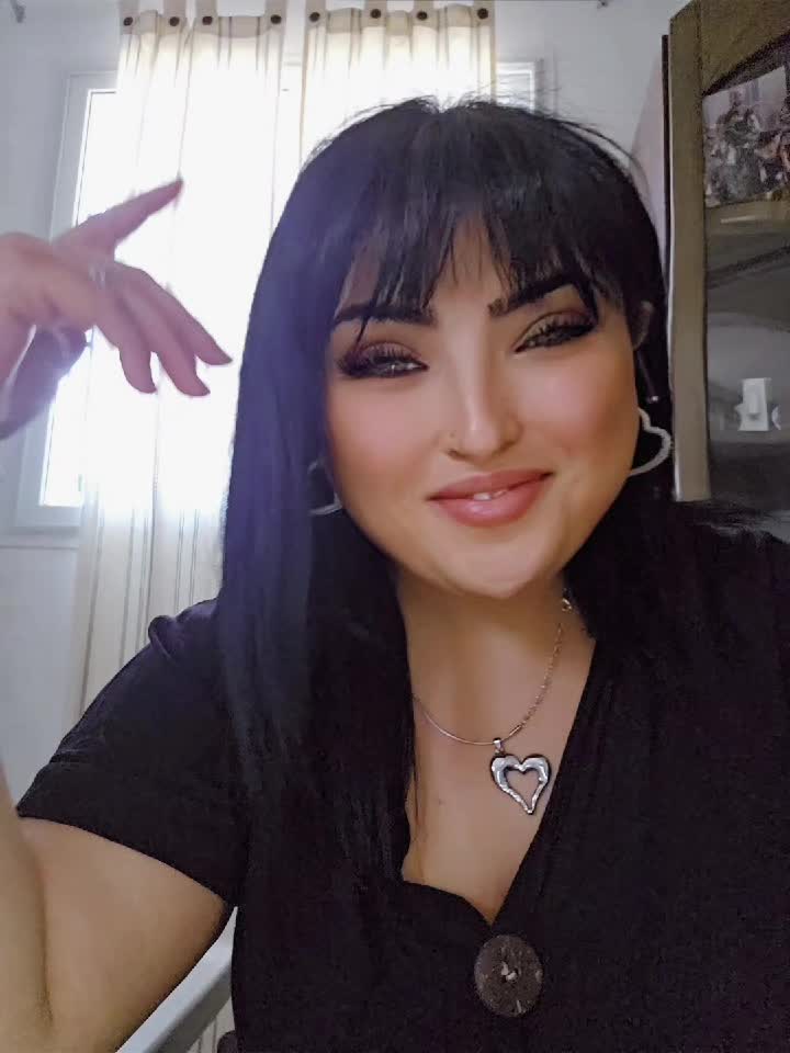 @sabrina
