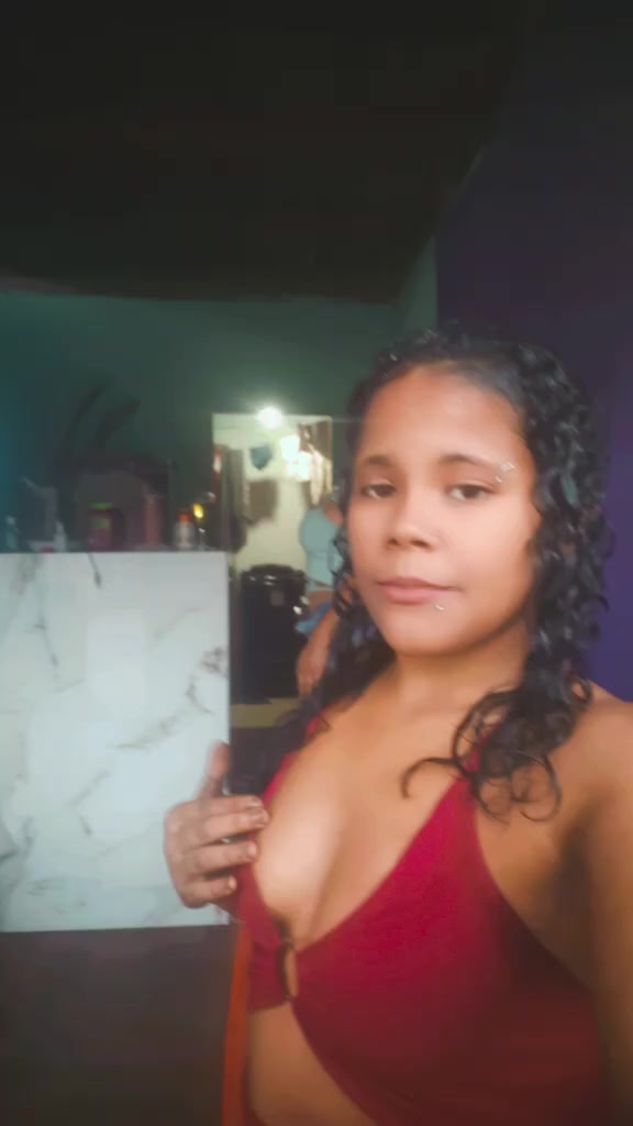 @Alana moreninha🌸