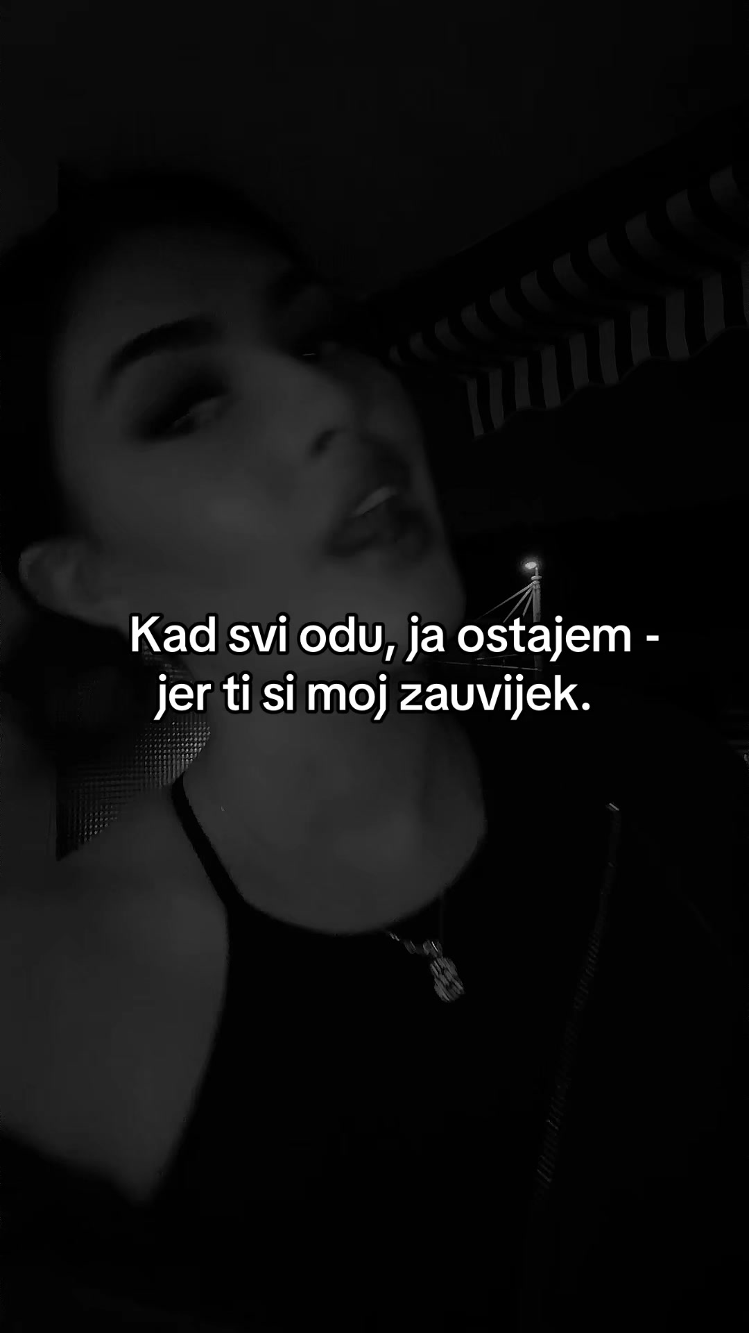 @Bella