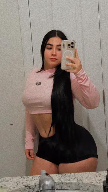 @MARi❤️🐝