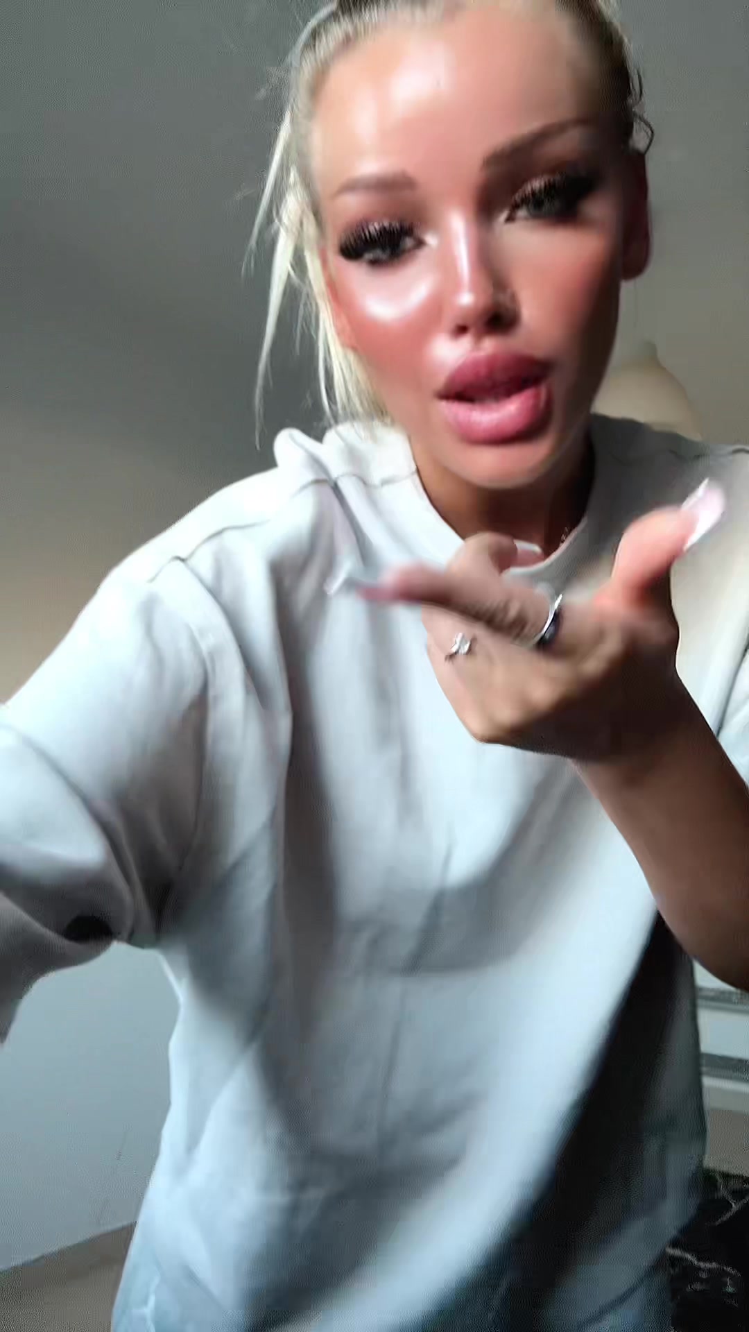 @Carina