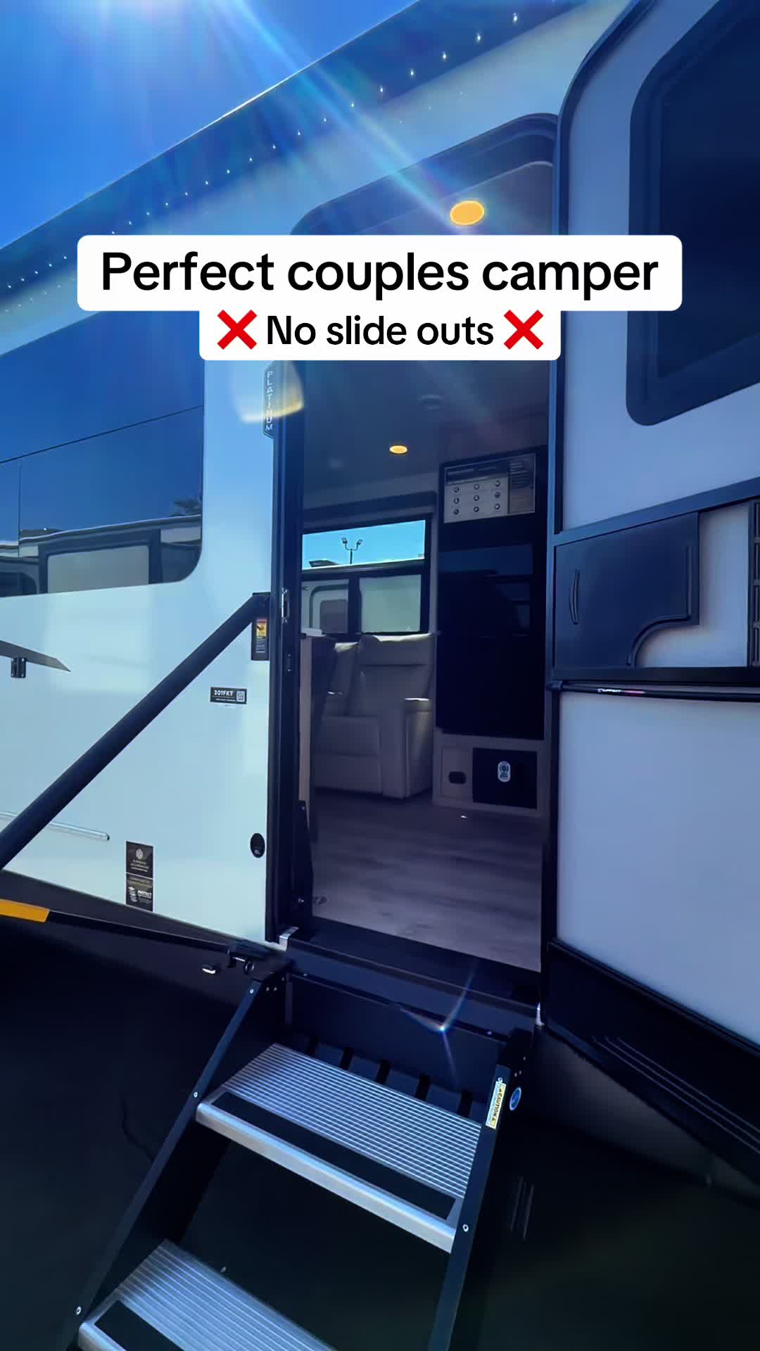 @Angel Sells RVs
