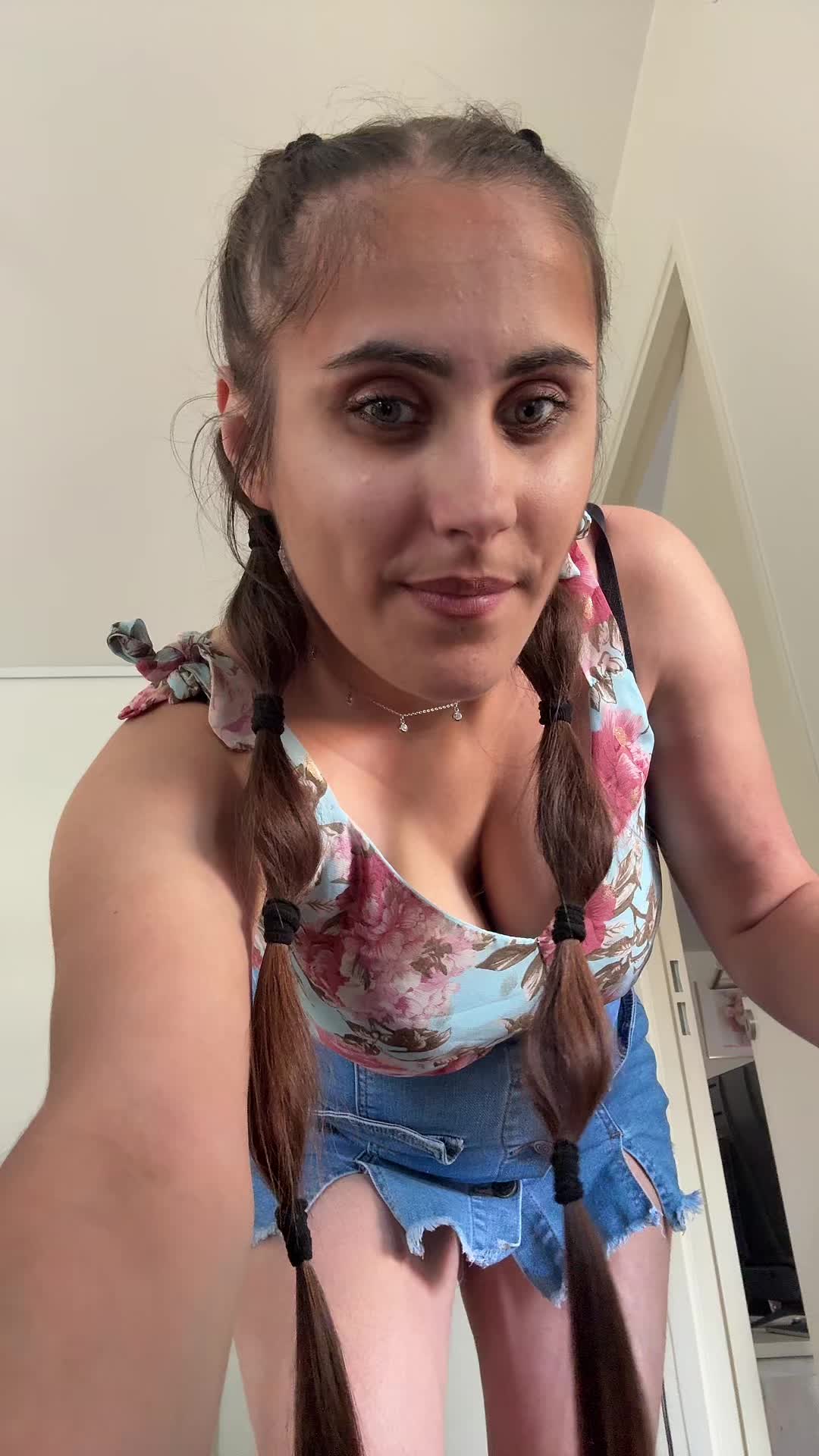@𝓜𝔃𝓮𝓵𝓵𝓮 𝓐𝓵𝓮𝔁𝔂𝓪 ✨🍒