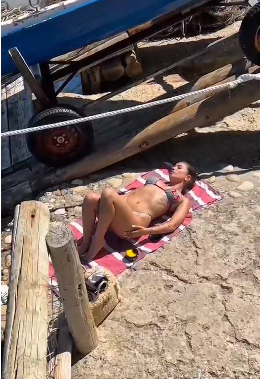@ariii