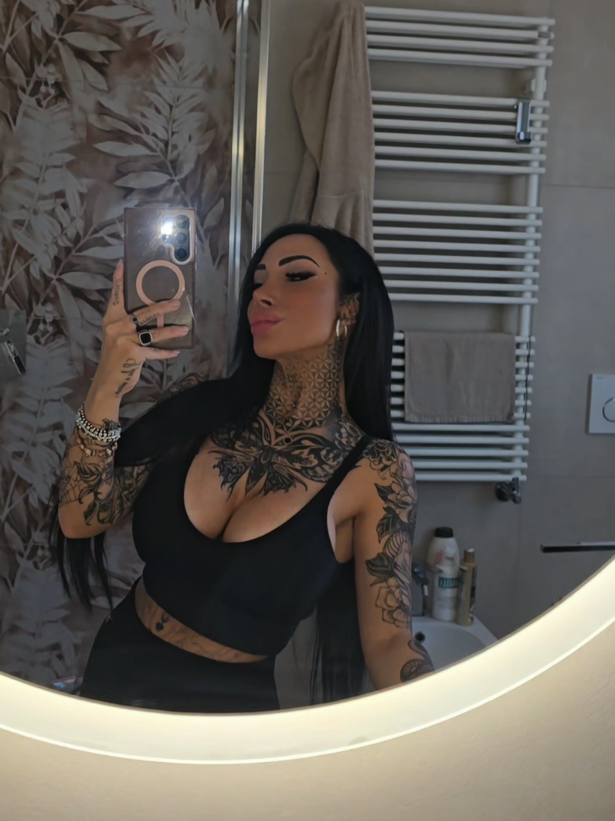 @🖤B L A C K M A M B A🖤