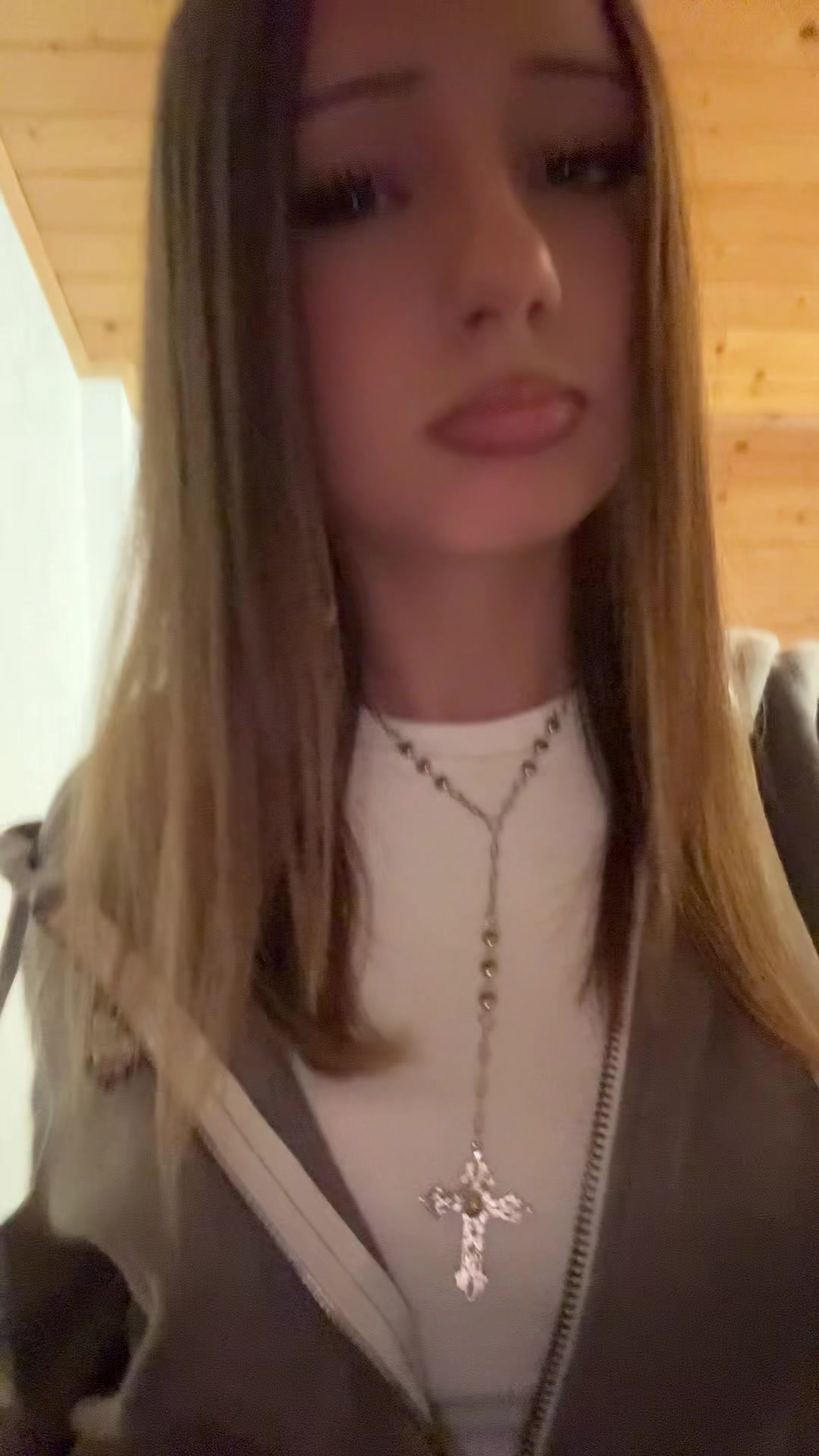 @agisia✨