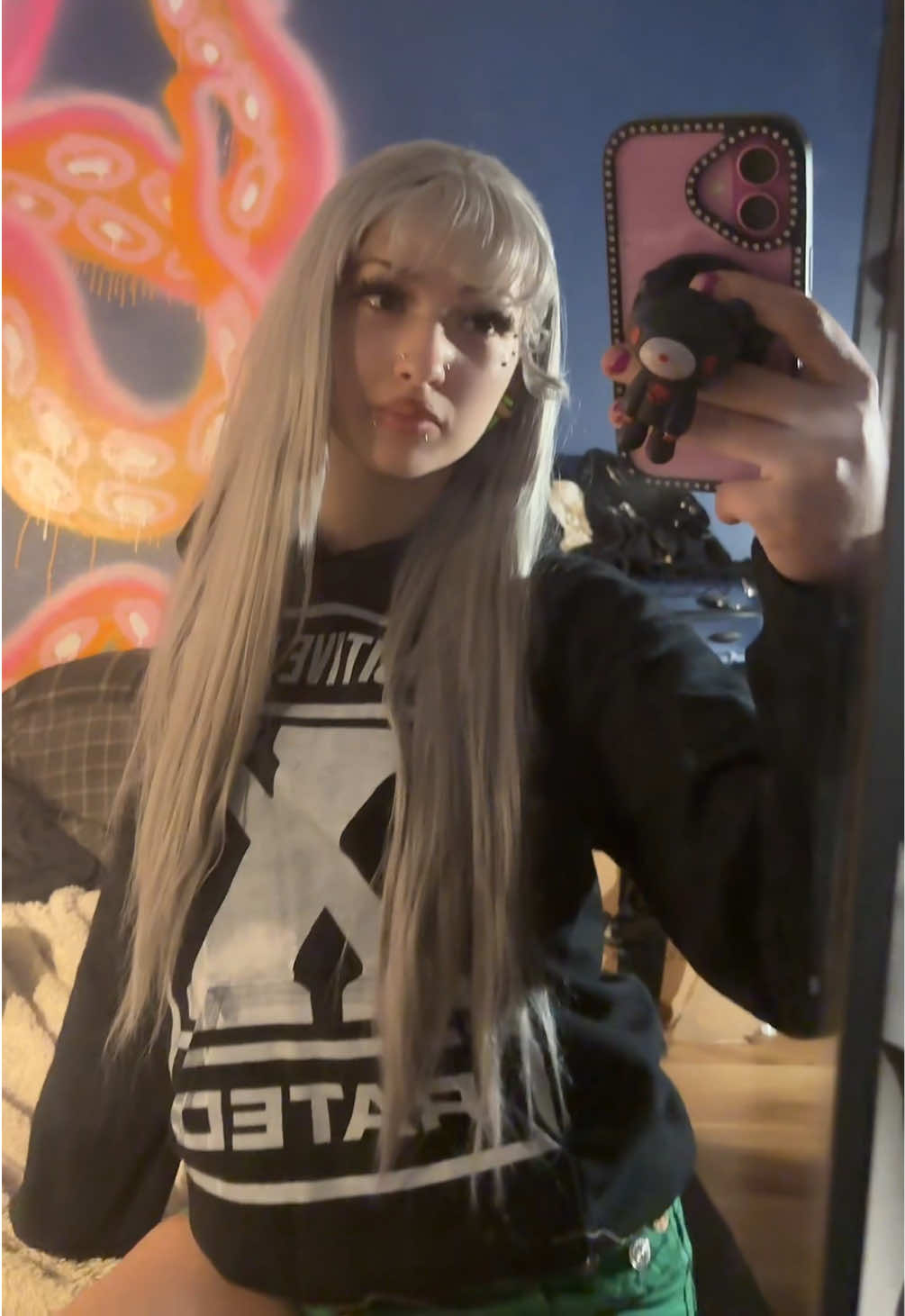 @⃟