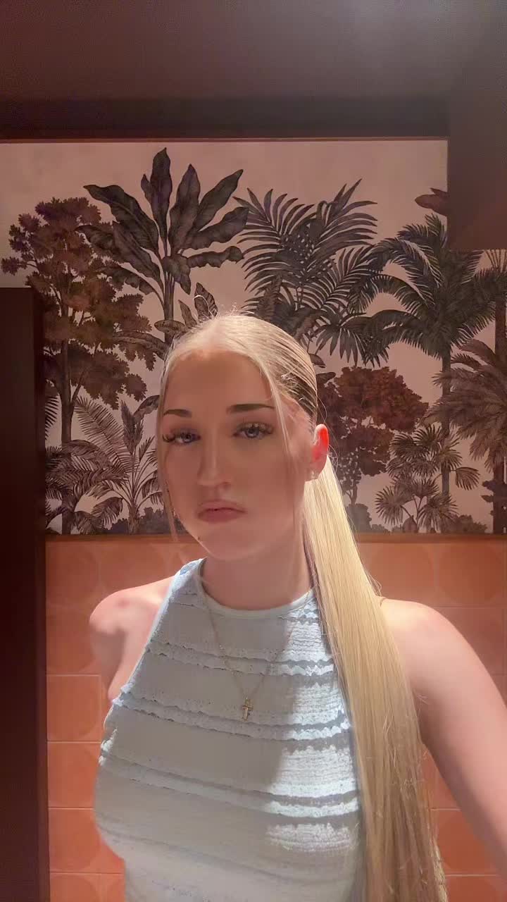 @EᗰIᒪIᗩ
