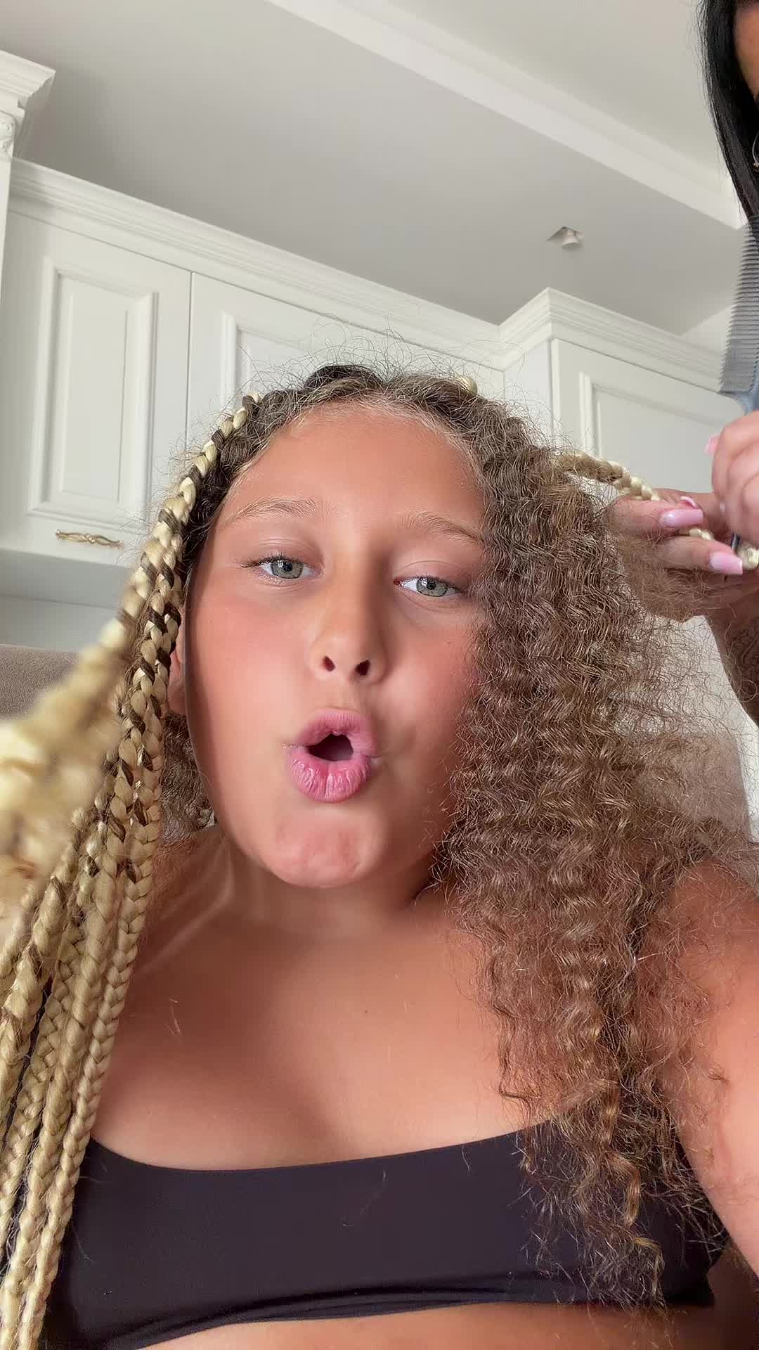 @SELENAFROZEN