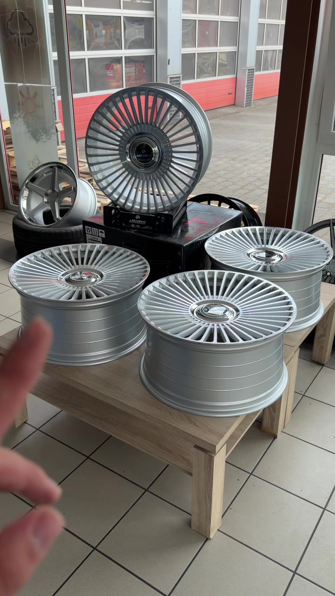 @030 WHEELS
