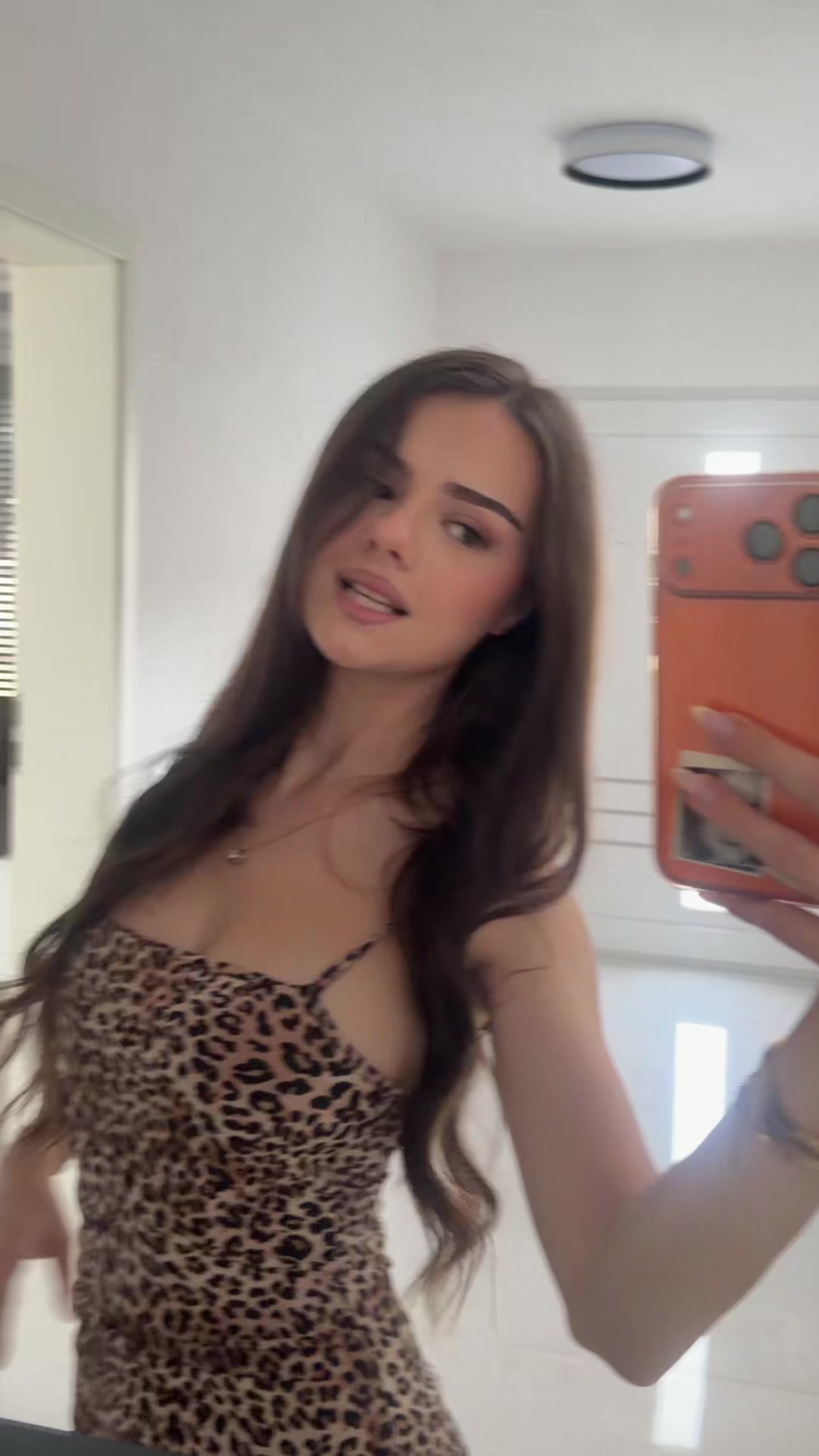 @𝒃𝒆𝒍𝒊𝒏𝒅𝒂