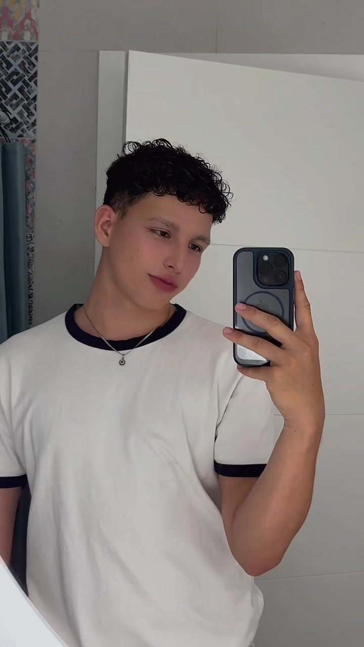 @iamgalejo