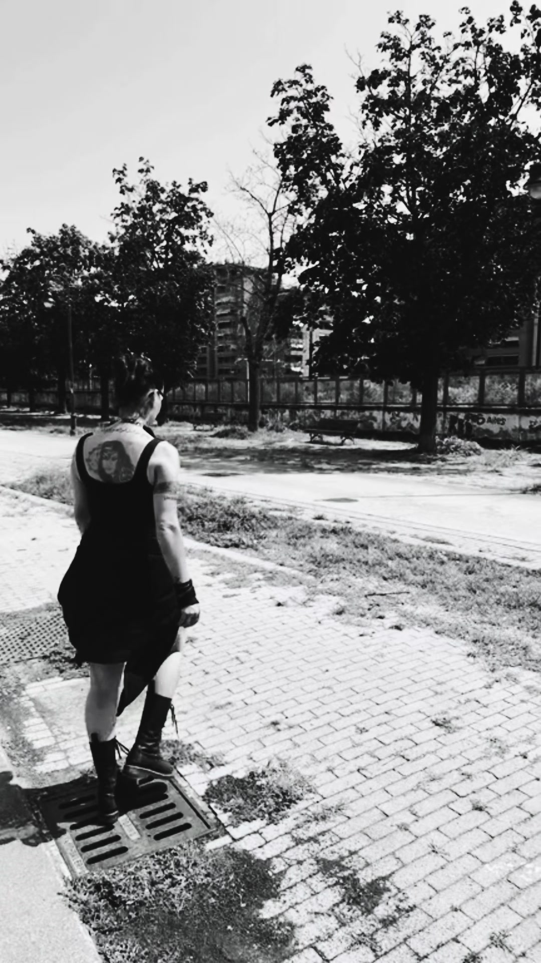 @v_inkart