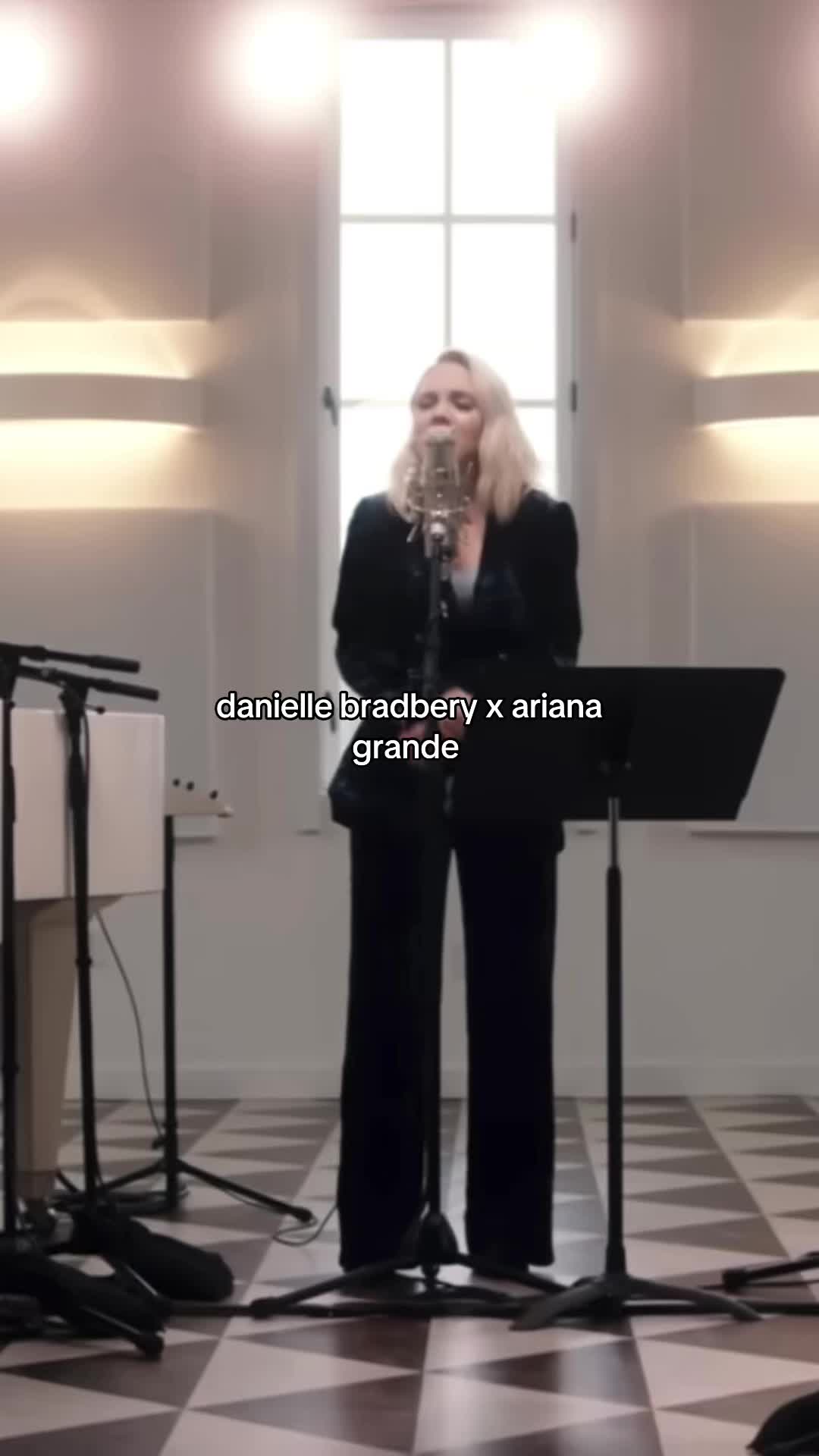 @Danielle Bradbery Fan