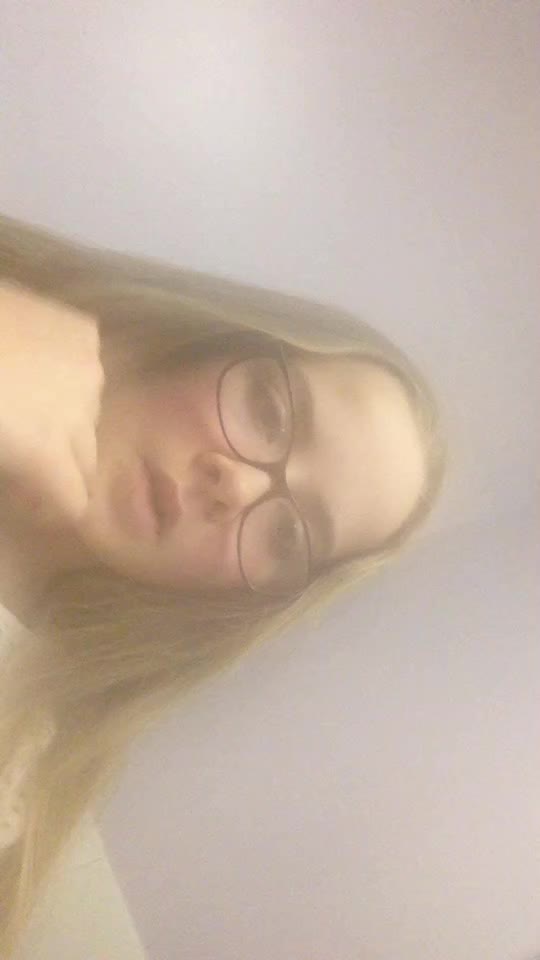 @Elliebirdx