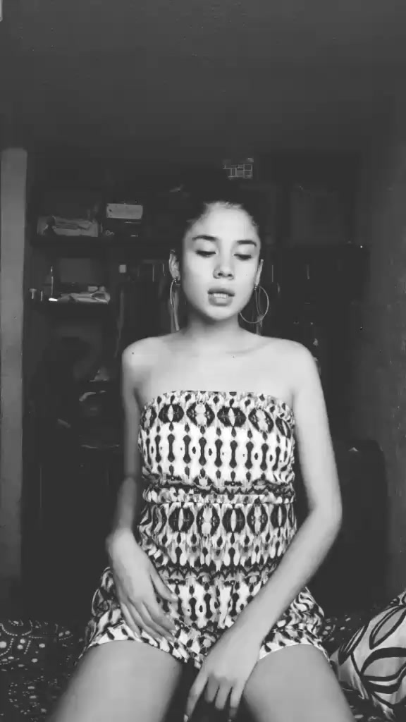 @Esmeralda01