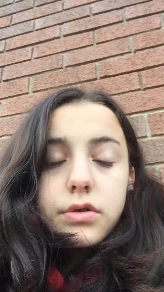 @😴