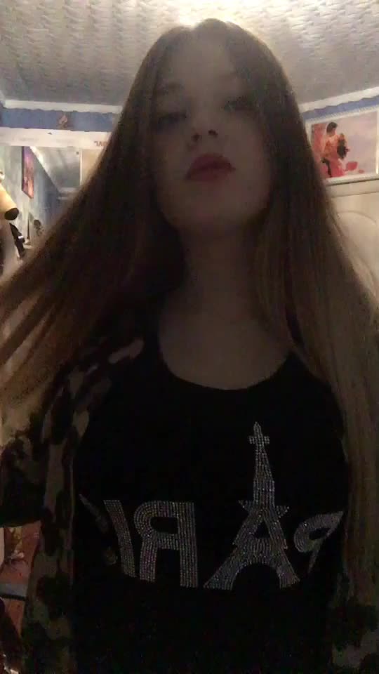 @Дарина