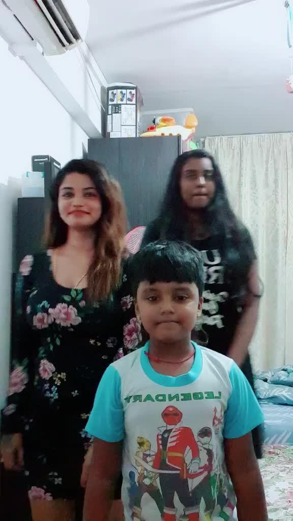 @❤️Nandhini Bujjima❤️